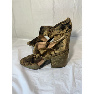 CAbi Crushed Velvet Interlock Block Open Toe Heel Size 10 Moss Green Slip On